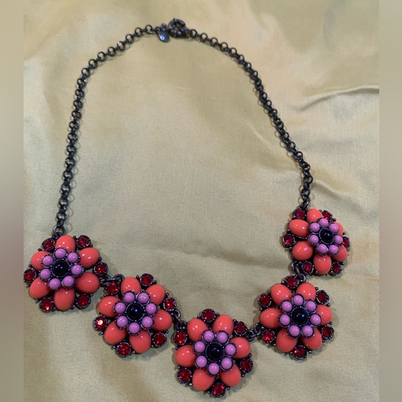 Lot of 4 Preowned ((1)Banana Republic & (3)J. Crew) Necklaces - Picture 6 of 16